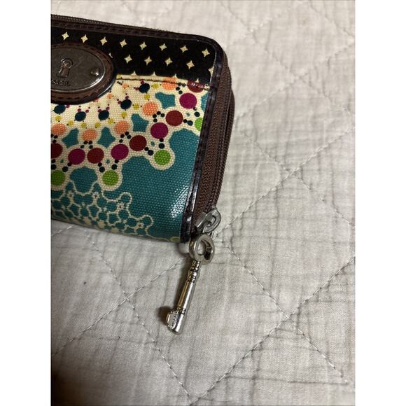 Fossil Key-Per Zip Around Wristlet Floral Print Brown/Turquoise /Multi colored - Picture 7 of 8